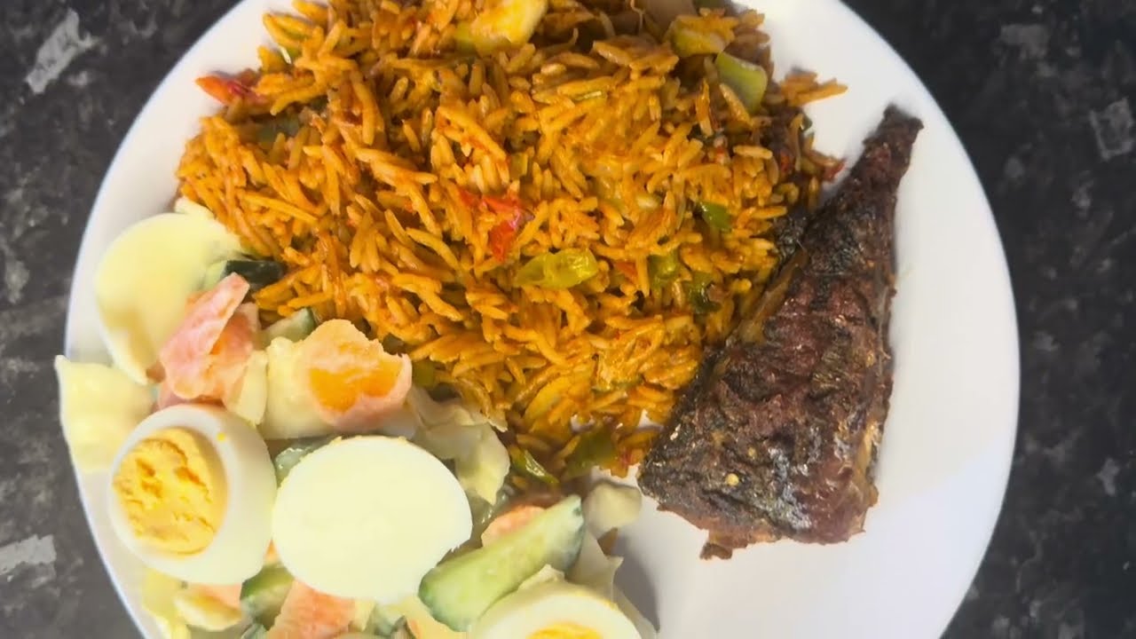 BEST NIGERIAN JOLLOF RICE 😋 💯