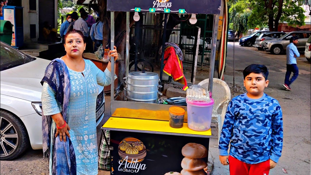 7 Years old Son & Mother selling Momos | Inspirational Story | Delhi | Street food