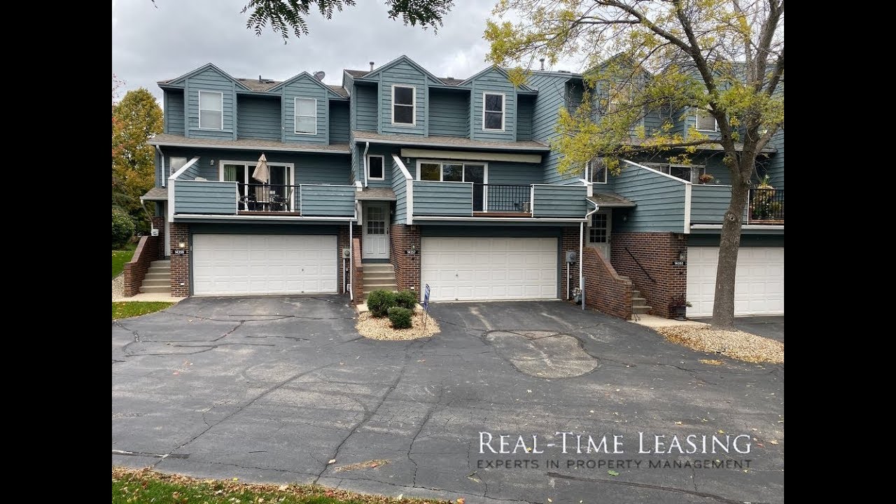 Apple Valley Townhomes for Rent 2BR/2.5BA by Apple Valley Property Management