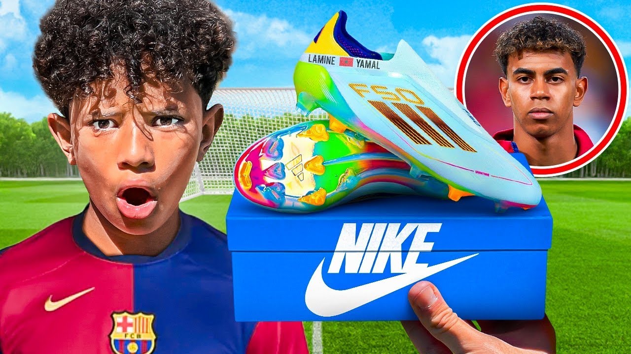 LE REGALE al NIÑO LAMINE YAMAL las BOTAS de SU ÍDOLO PERO…