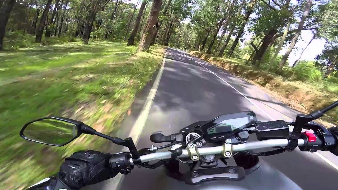 2015 Yamaha MT-09/FZ-09 GoPro Hero 4 Black Akrapovic Race