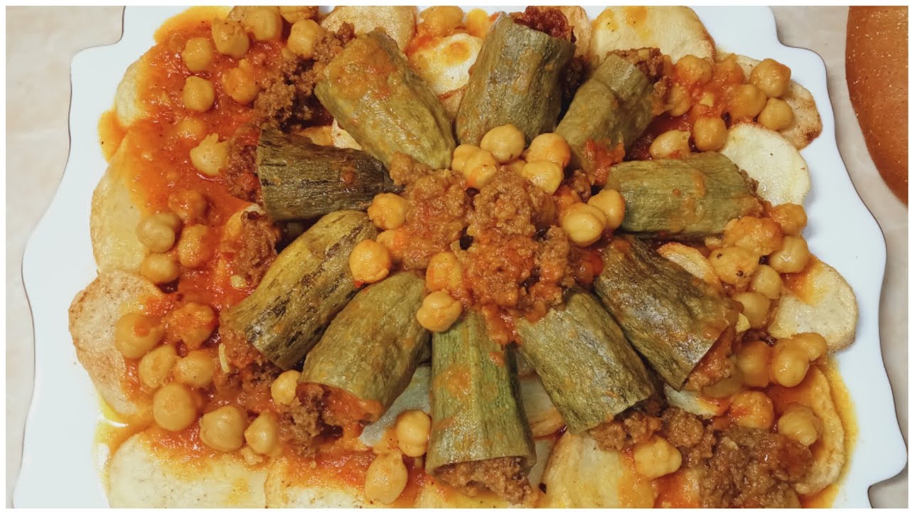 دولمة الكورجات اممم على البنة😋والمرڨة حمرا ومجمرة #دولمة #مرقة #كورجات  #طبخات_سهله #اطباق_رمضان