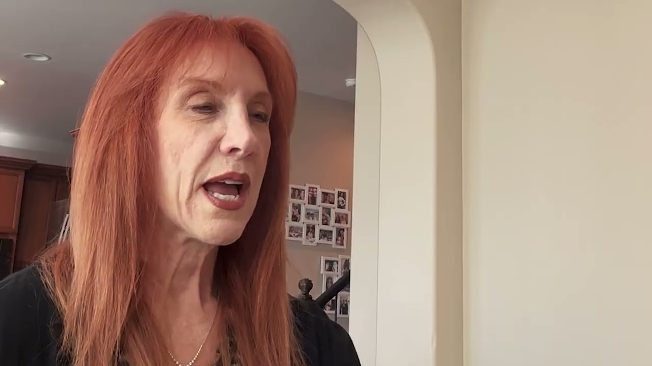 Meet Beth Diamond