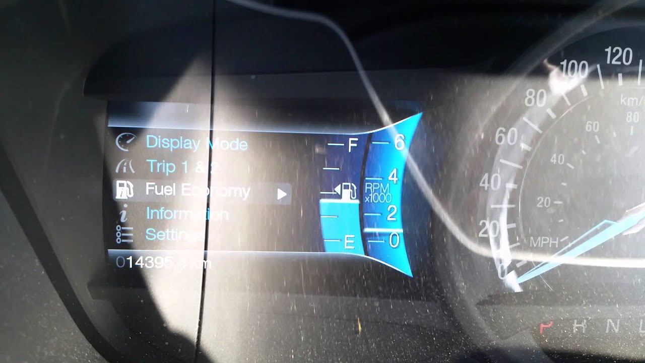 2014 Ford Fusion All wheel Drive with the 2 litre ecoboost engine. Real world fuel economy