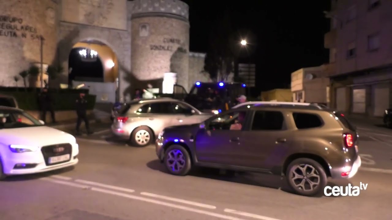 Una noche de patrulla con la Policía Nacional: más de un centenar de agentes desplegados