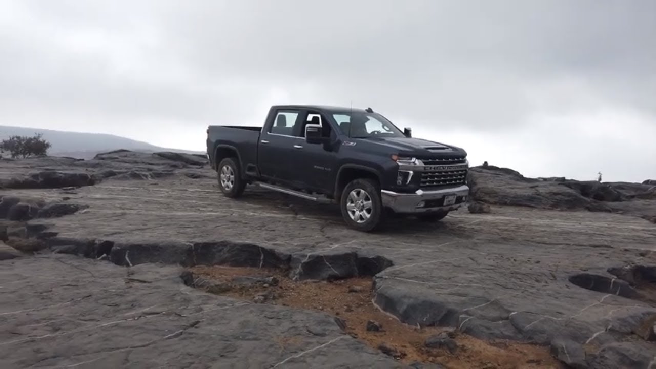 Driving the 2020 Silverado 2500 HD through Oman [Part 1 of 2 Special]