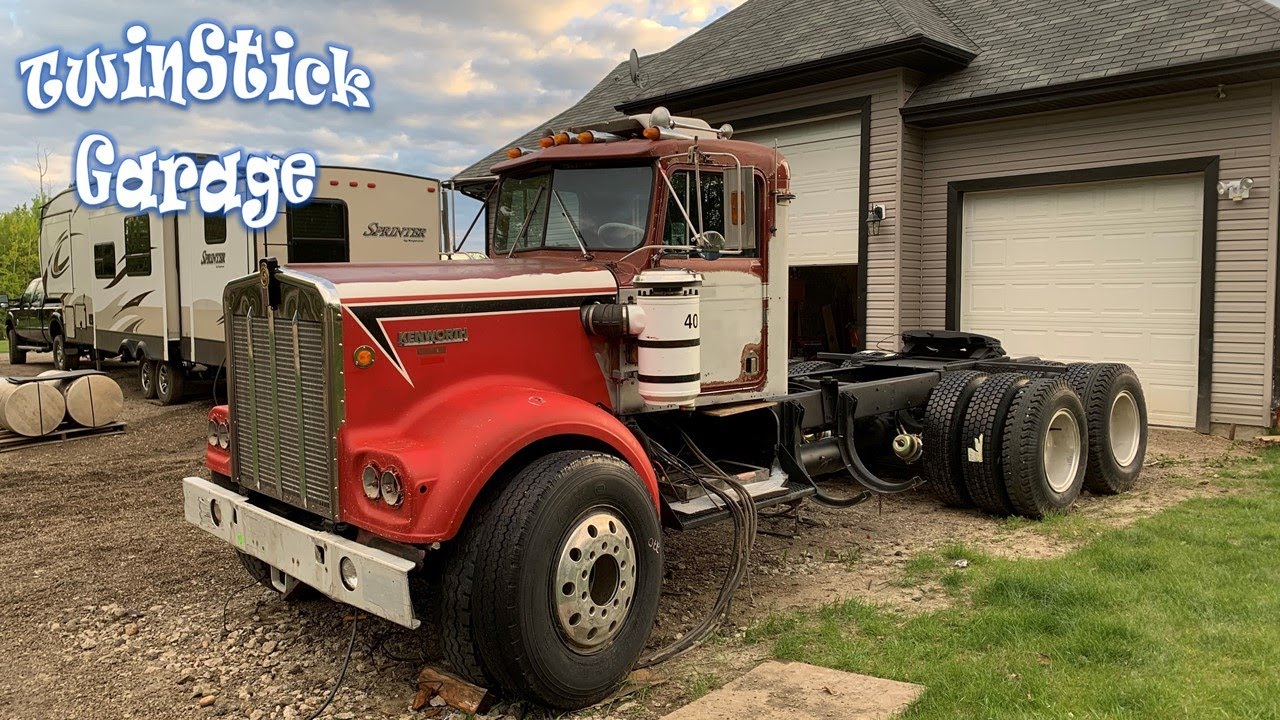 Smokey & The Bandit Tribute Truck Ep.20 Making it Movie Correct