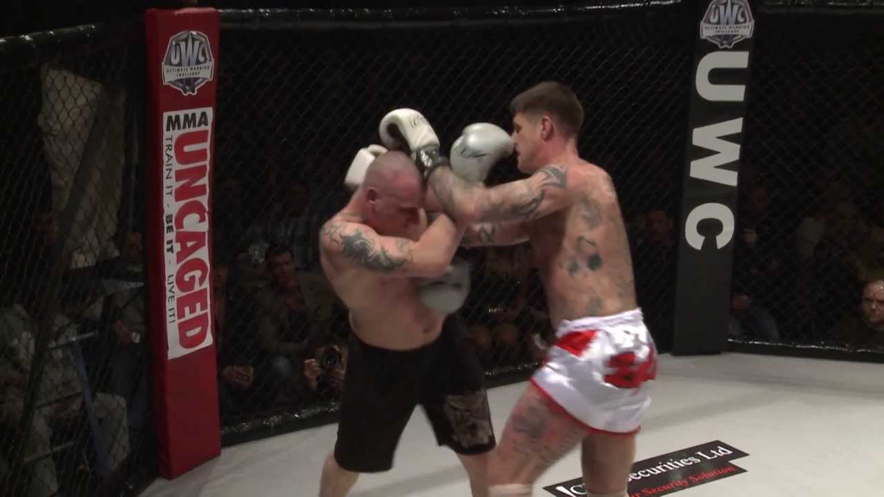 UWC 22 - Emmons vs Gelzinis