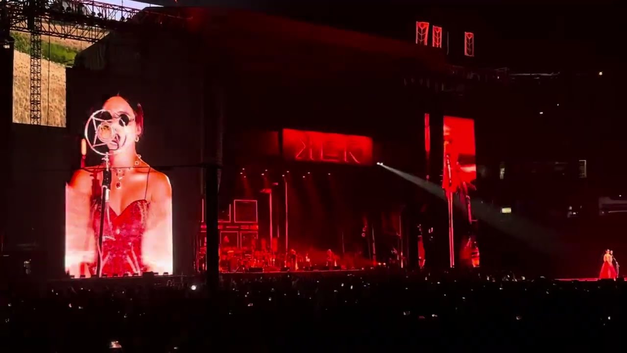 Mama - My Chemical Romance - Toronto, Ontario 08/22/2025 
