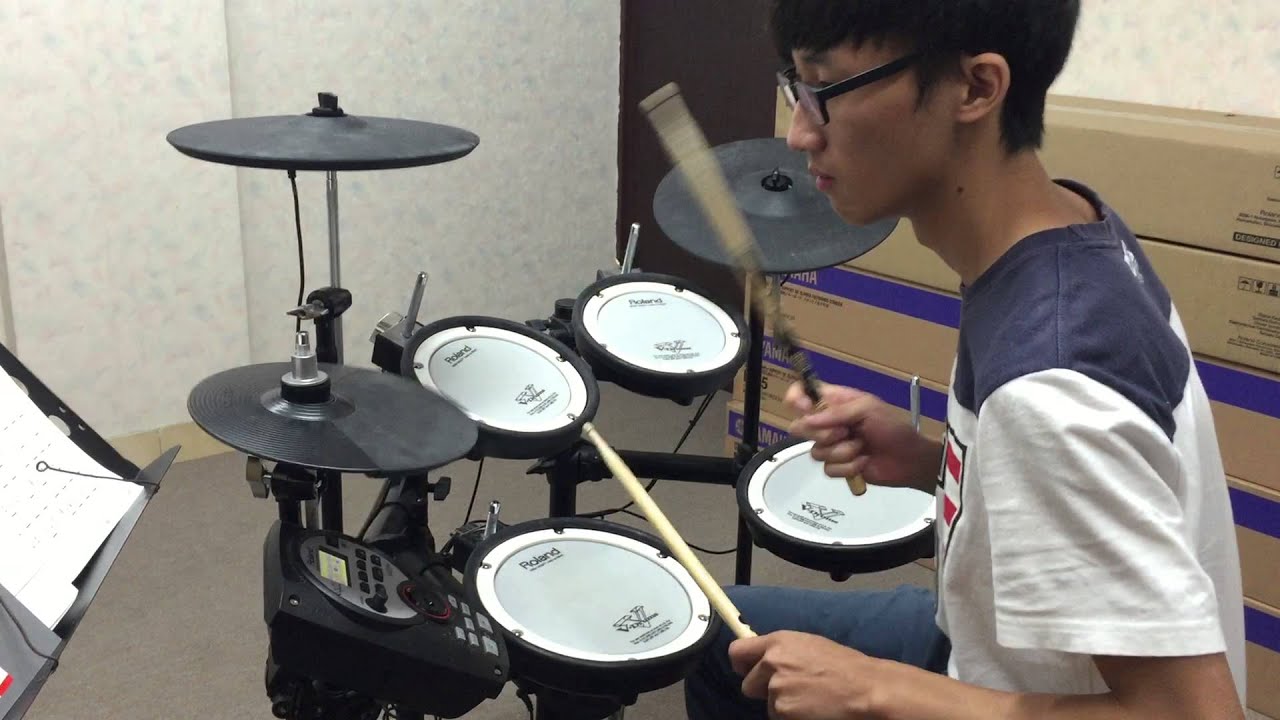 [ 爵士鼓手魷魚kEN ] 2015-12 教學😀( 鼓手-王凱威；爵士鼓練習1-1 ) Drum Cover Practice SparxStix 發光鼓棒