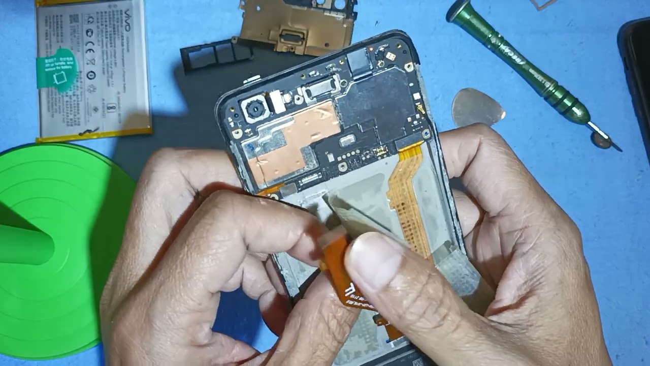 VIVO Y71(vivo-1724) disassembly & LCD replacement