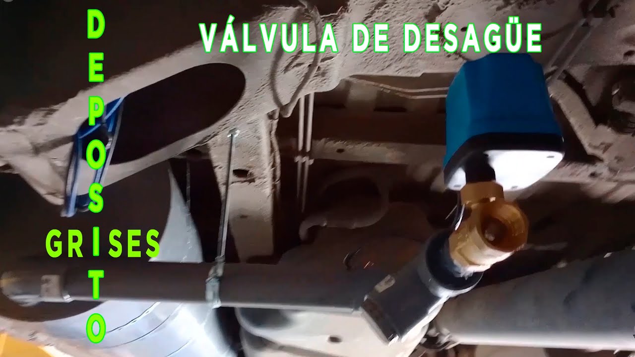Instalación de deposito de aguas grises y válvula de desagüe