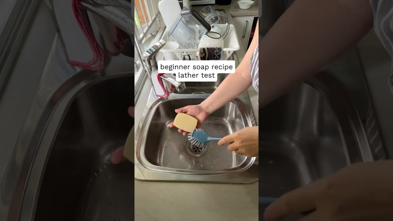 I find this strangely relaxing - testing out my beginner soap recipe 9 months on