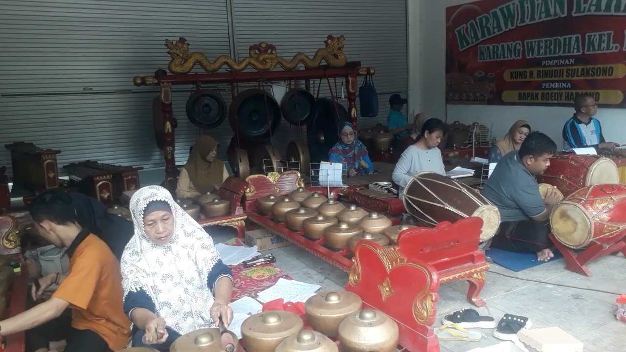 Ldr. Bayemtur minggah Ktw Ilir-ilir lajeng mandap Lcr E Dayohe teko @riendewisulaksono4481