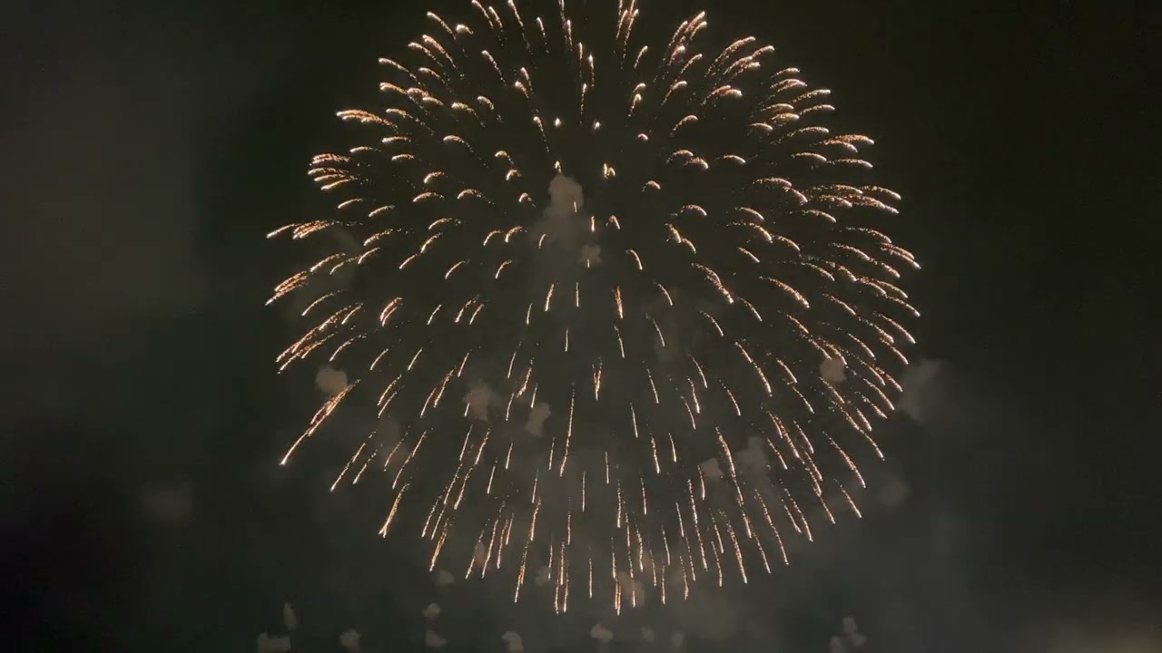 Happy new year 2026 cùng đón giao thừa 