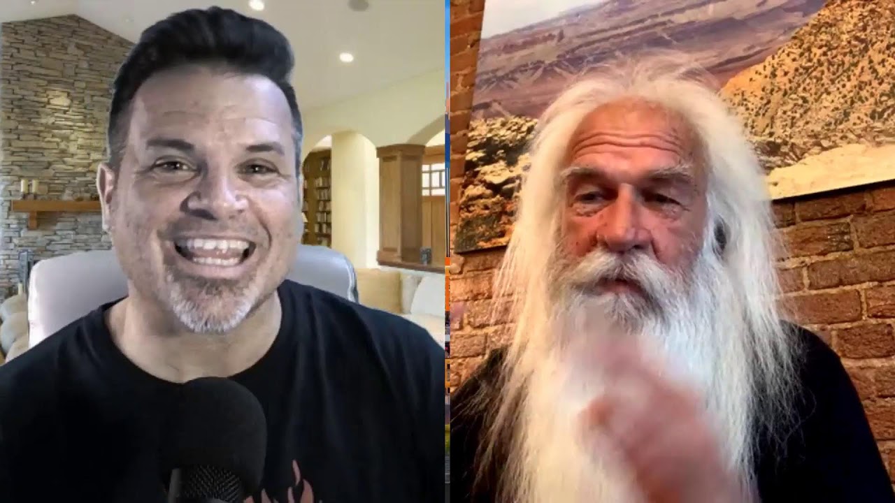 Interview: William Lee Golden (The Oak Ridge Boys) | Comedian Mickey Bell