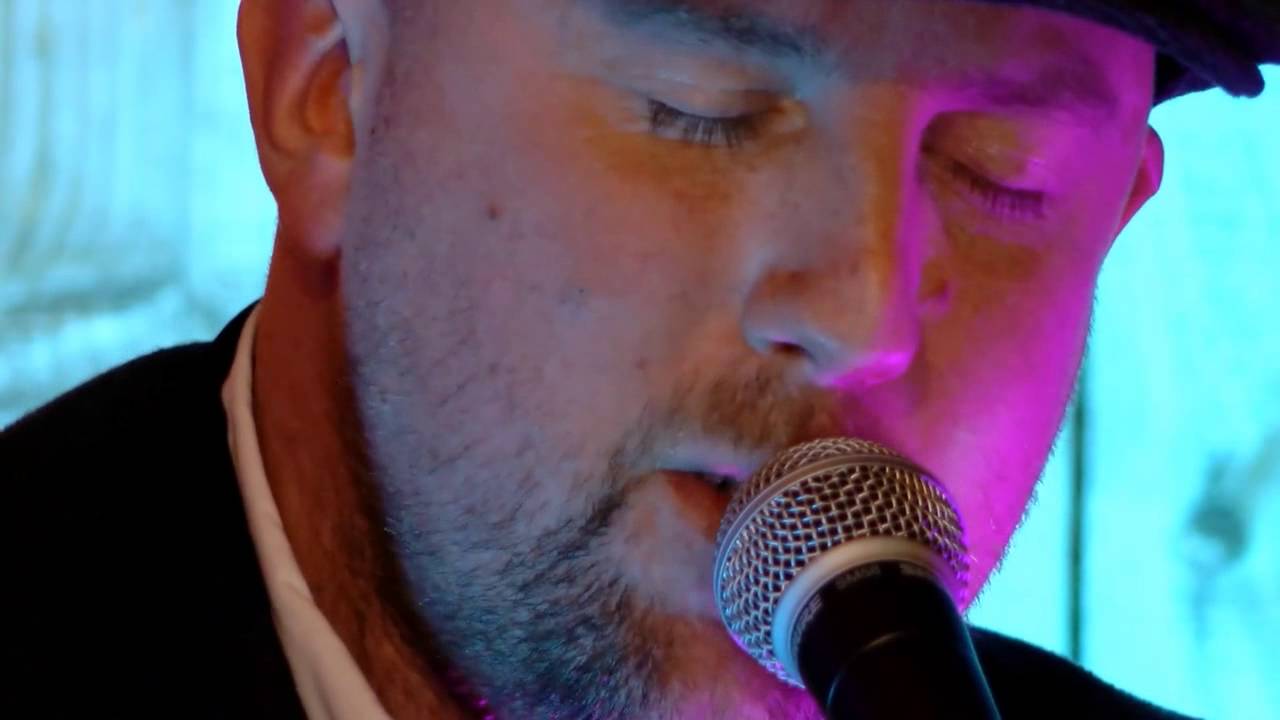 Davie Furey 'Freewheeling' Live from the 