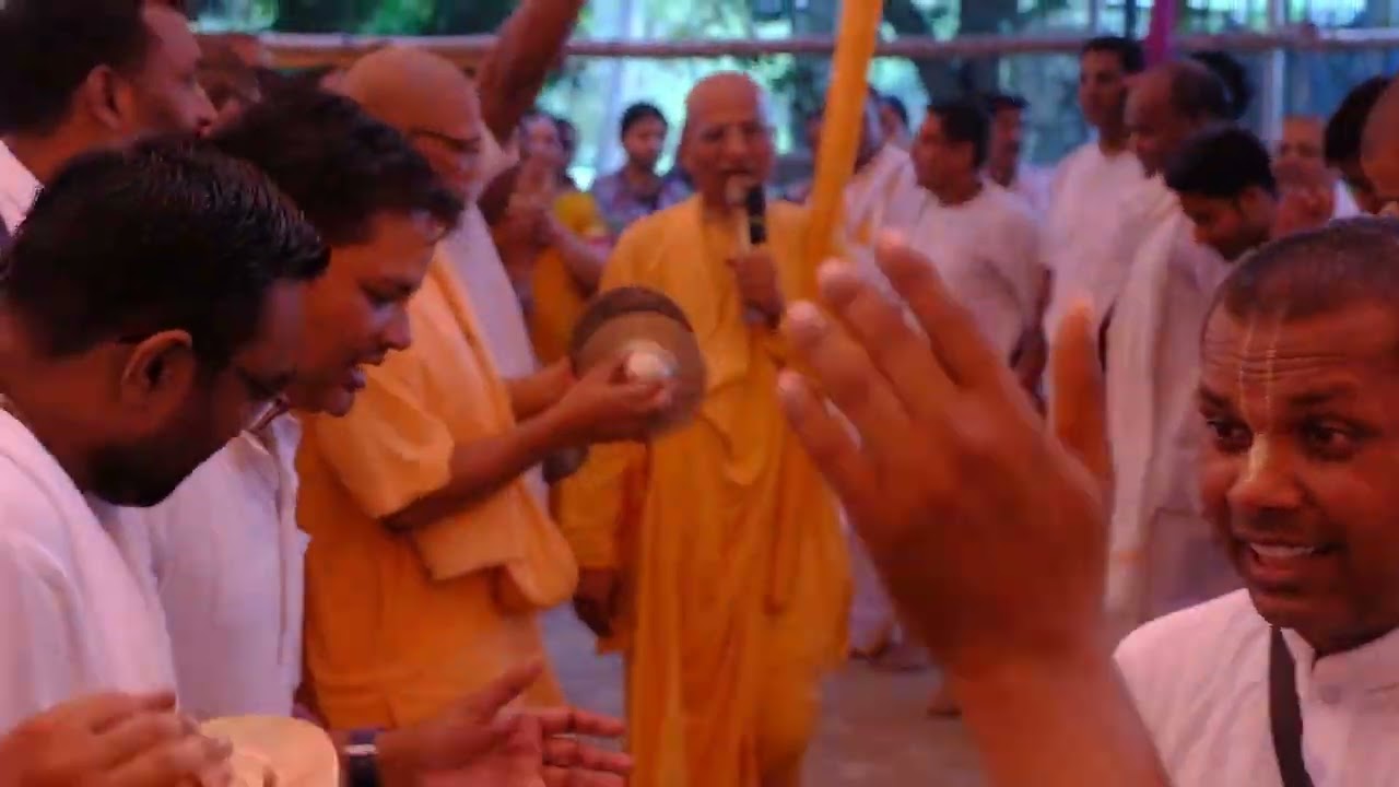 Moments of Ecstasy | Govardhan Puja - 2023 | ISKCON BBSR | HH Haladhara Swami Maharaj