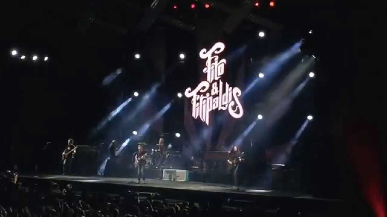 Concierto Fito & Fitipaldis - Albacete 17-07-2015. Intro + Viene y Va.