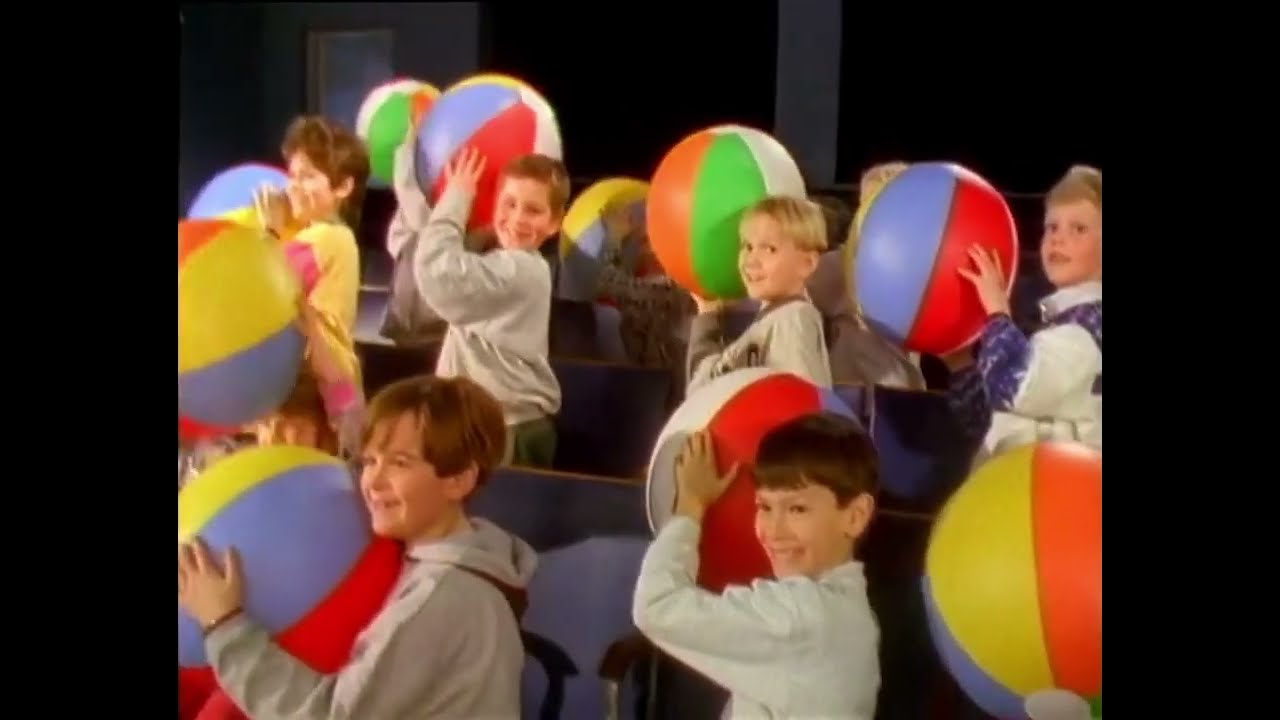 The Pansies - Neighbourhood Girl (Official Music Video) [Stereo]