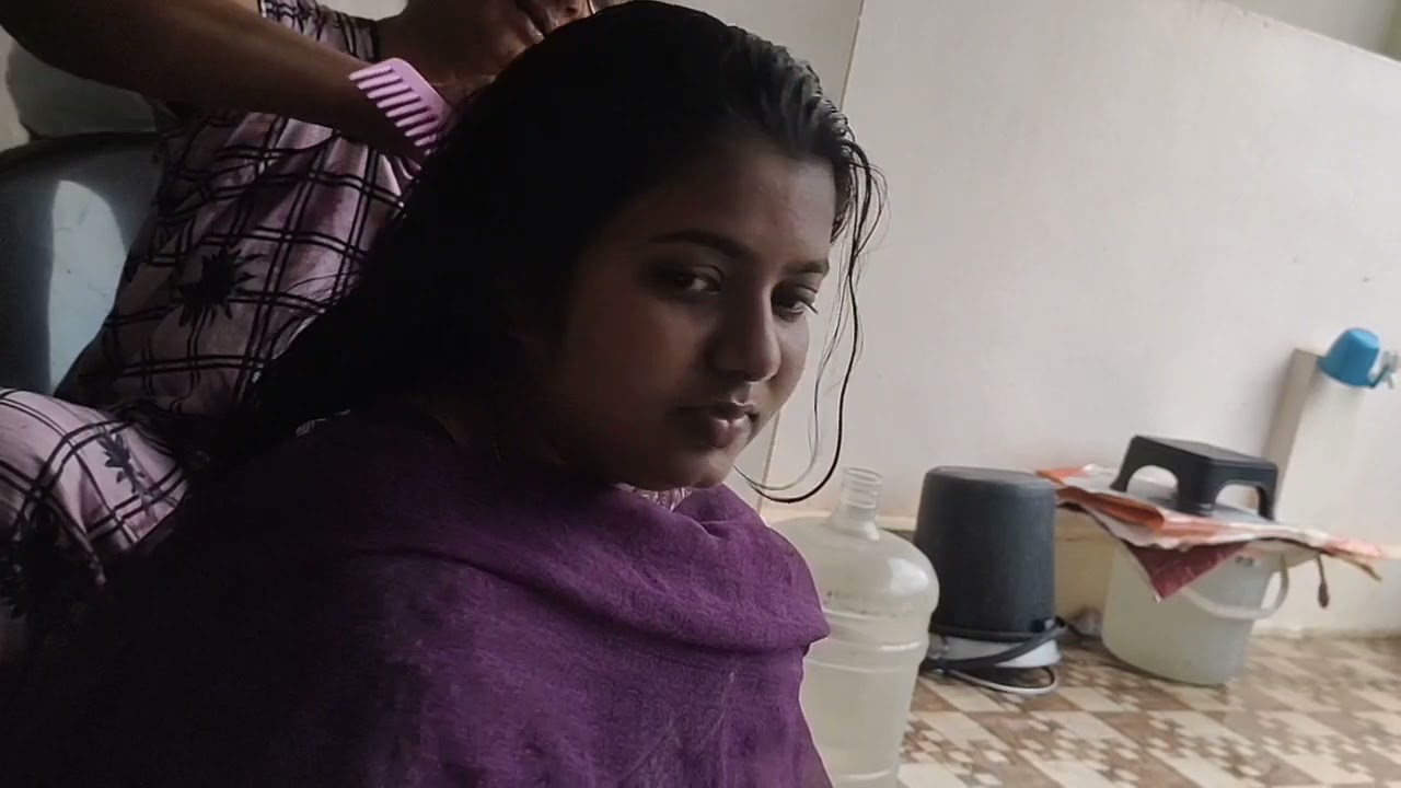 #Oiling#Nitpicking#ByMom వర్షంలో కాలక్షేపం