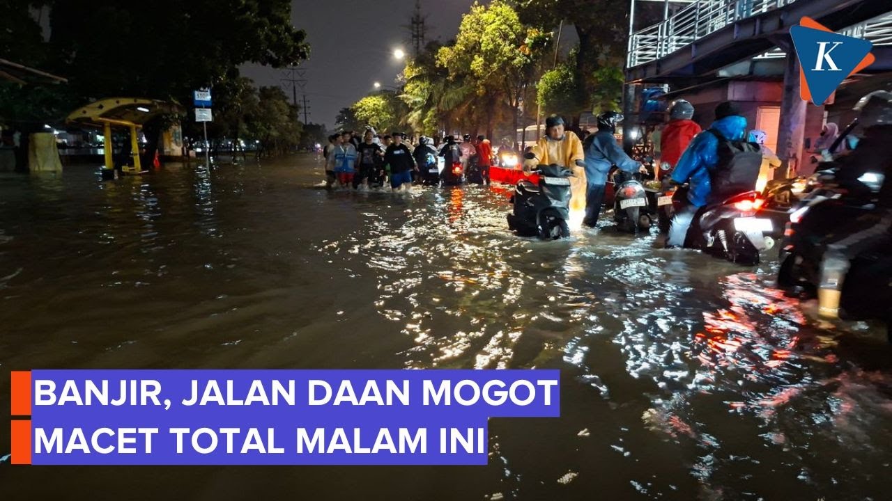 Jalan Daan Mogot Masih Banjir 60 Cm, Arus Lalu Lintas Lumpuh