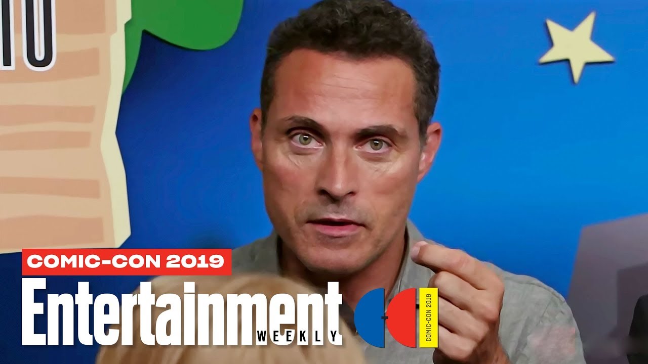 'The Man in the High Castle' Cast Joins Us LIVE | SDCC 2019 | Entertainment Weekly