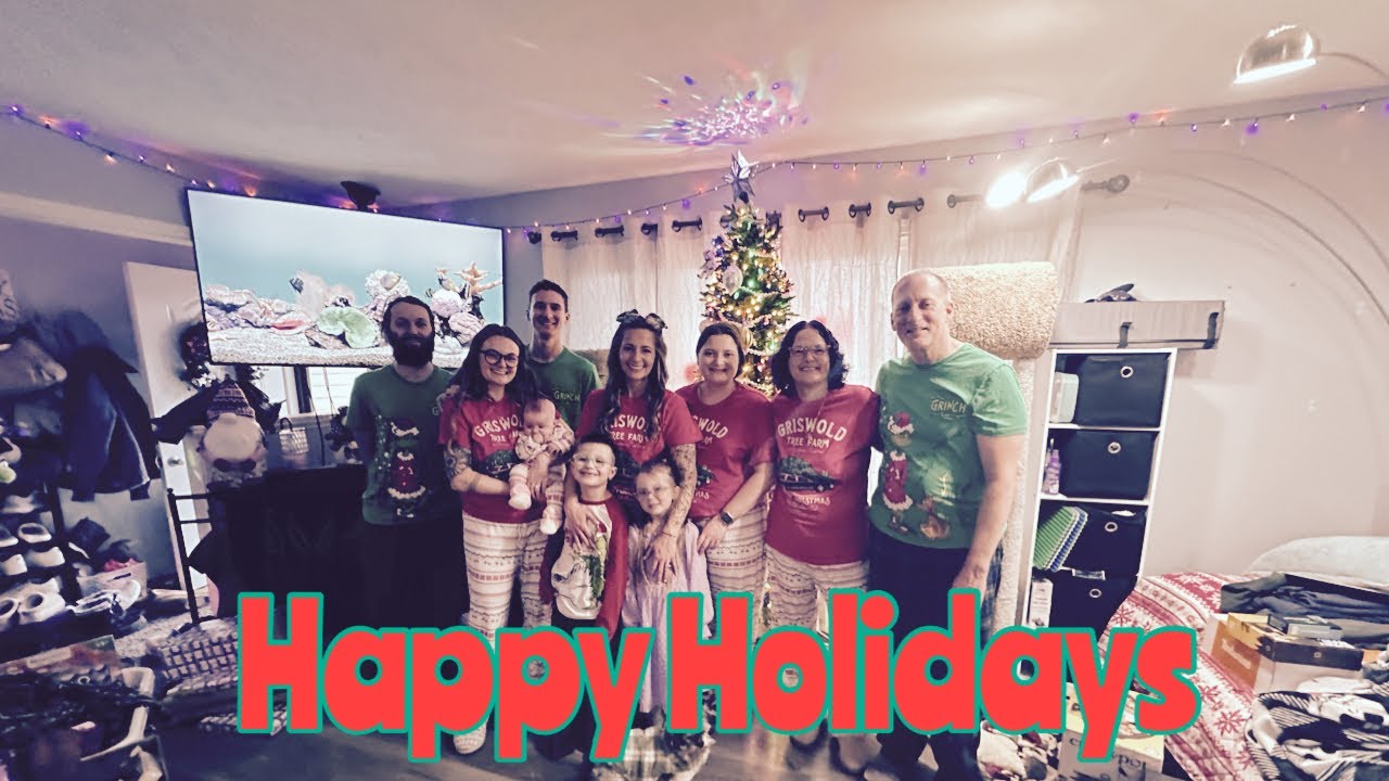 Happy Holidays | Family Christmas 