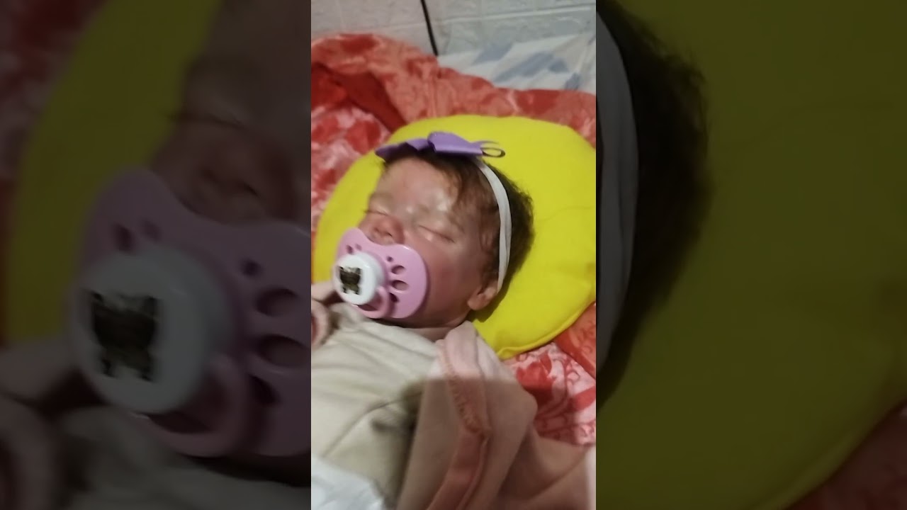 Bebê reborn realista 
