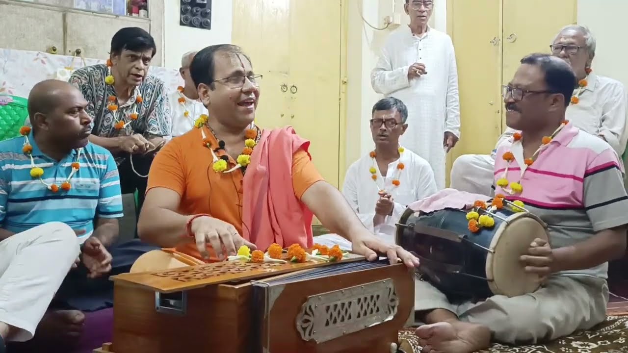 MAHA MANTRA - HARE KRISHNA HARE RAM || HARER NAMAIVA KEBALAM || BY SRI SAJAL KUMAR BHATTACHARYA