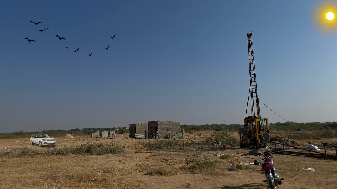 Meri zameen par boring shuru ho gayi 😮 | Heavy borewell machine working | Water tube well vlog”💦💧