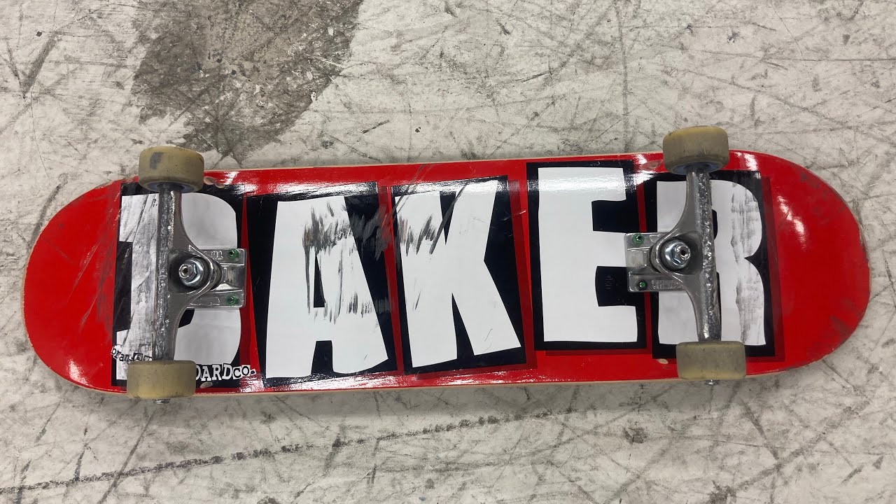 Baker skateboard test (8.25 deck, Thunder lights 149, Spitfire tablets 53mm)