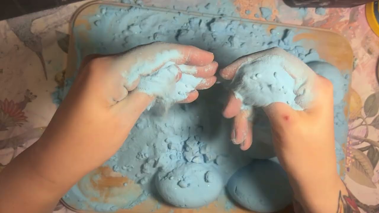 Blue ASMR baking soda — EXTENDED POWDER PLAY!!
