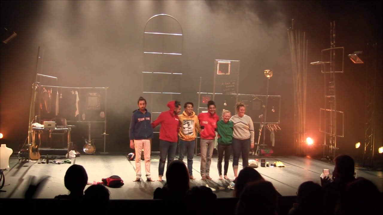 Éternels idiots - Compagnie El Nucleo / Cirque-Théâtre d'Elbeuf