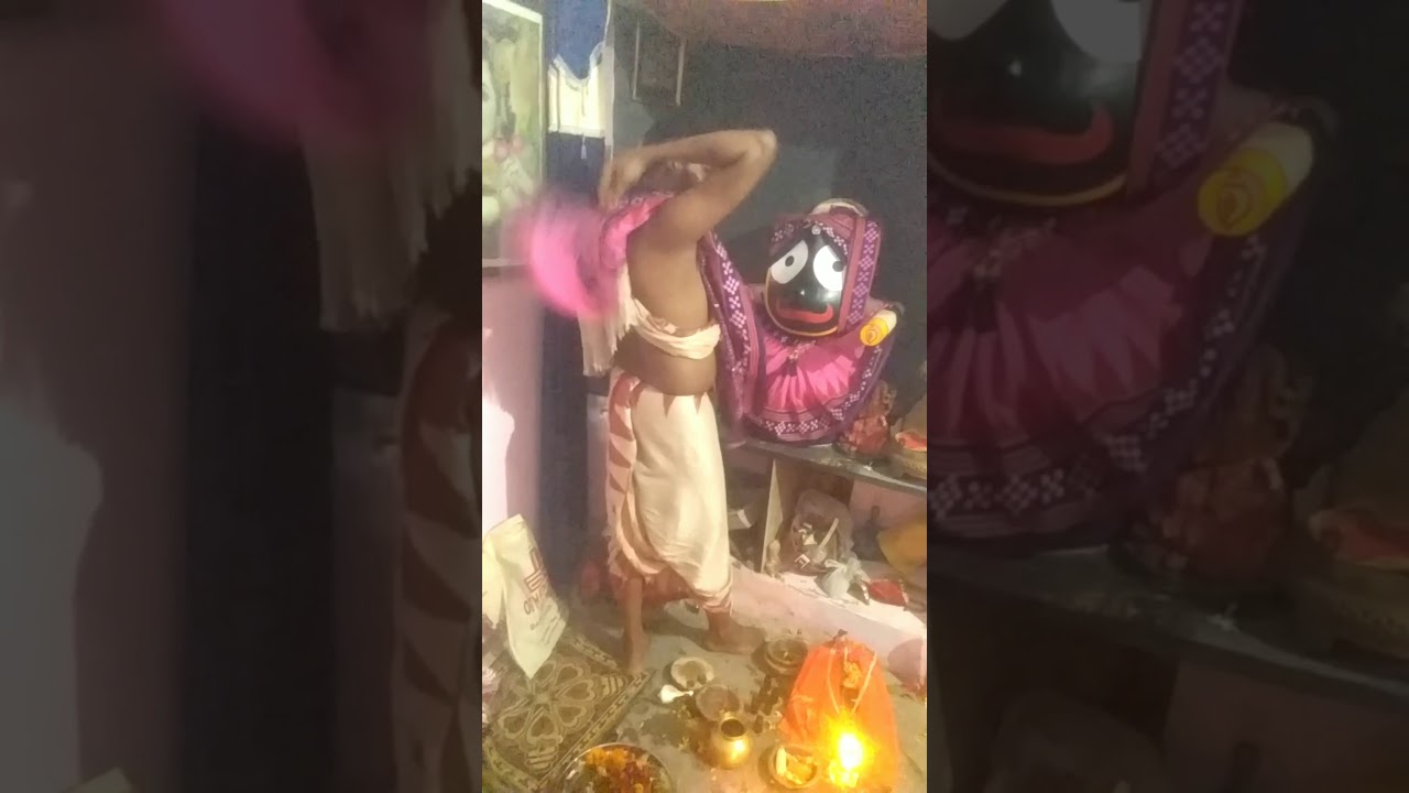 (Jama lagi besha )dress up of lord jagannath mahaprabhu....