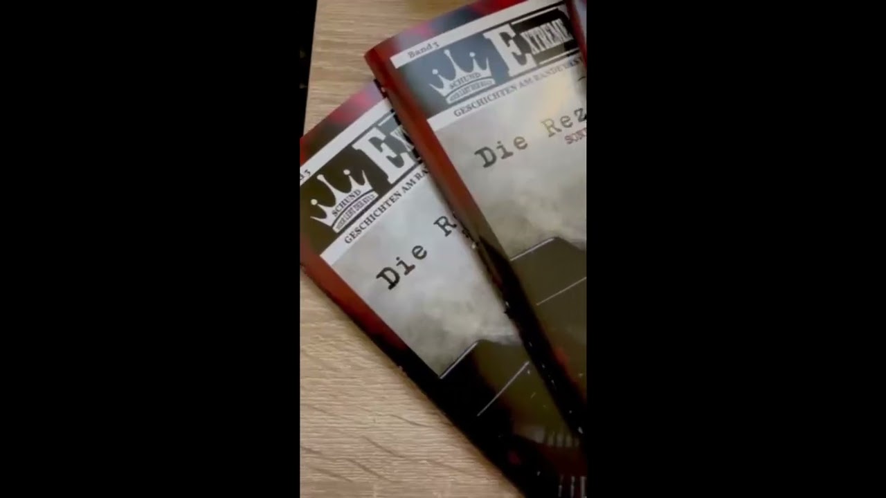 Nico von Cracau signiert und personalisiert den Heftroman 