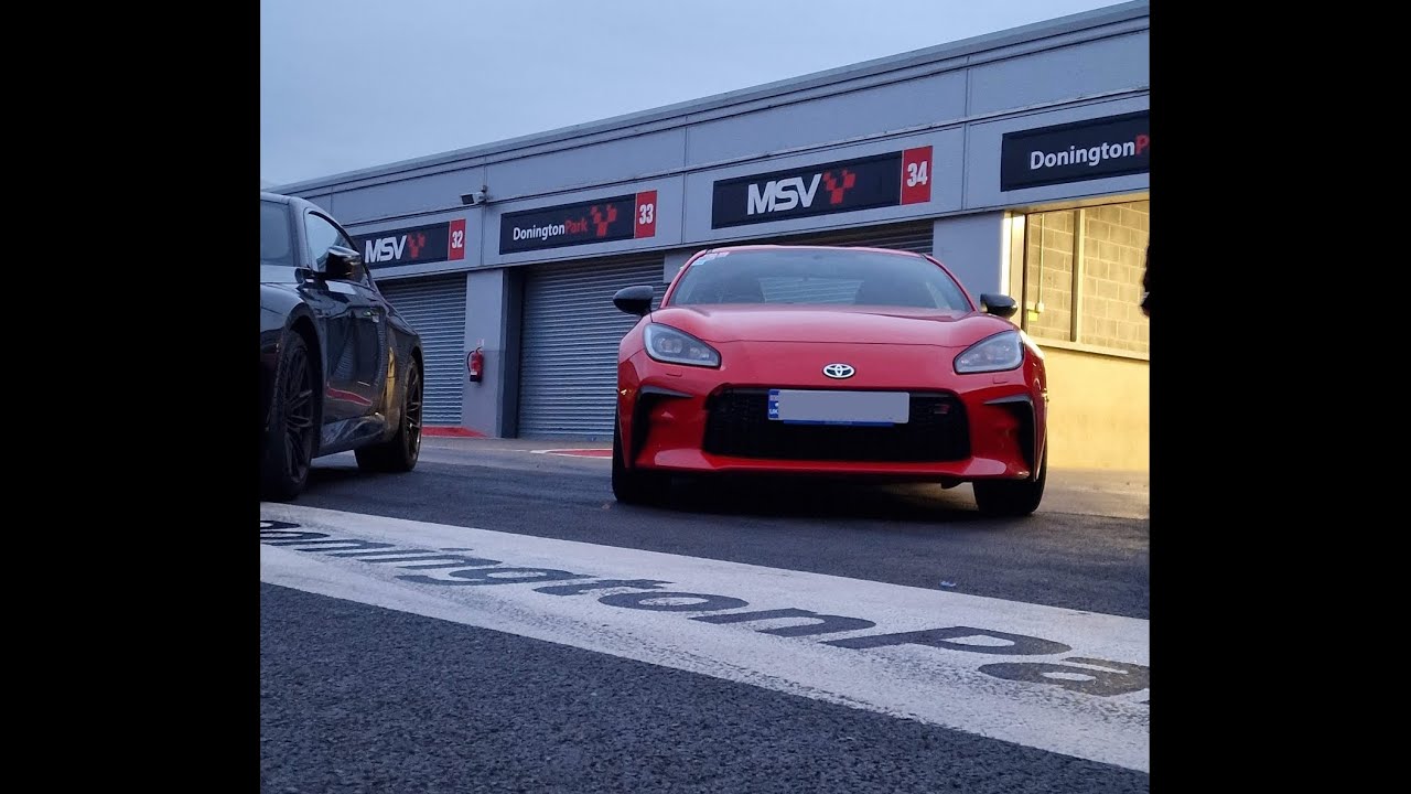 Donington Park - Toyota GR86 @1:26.2