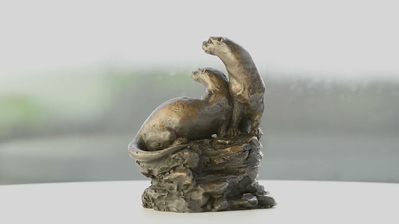 Pair Otters
