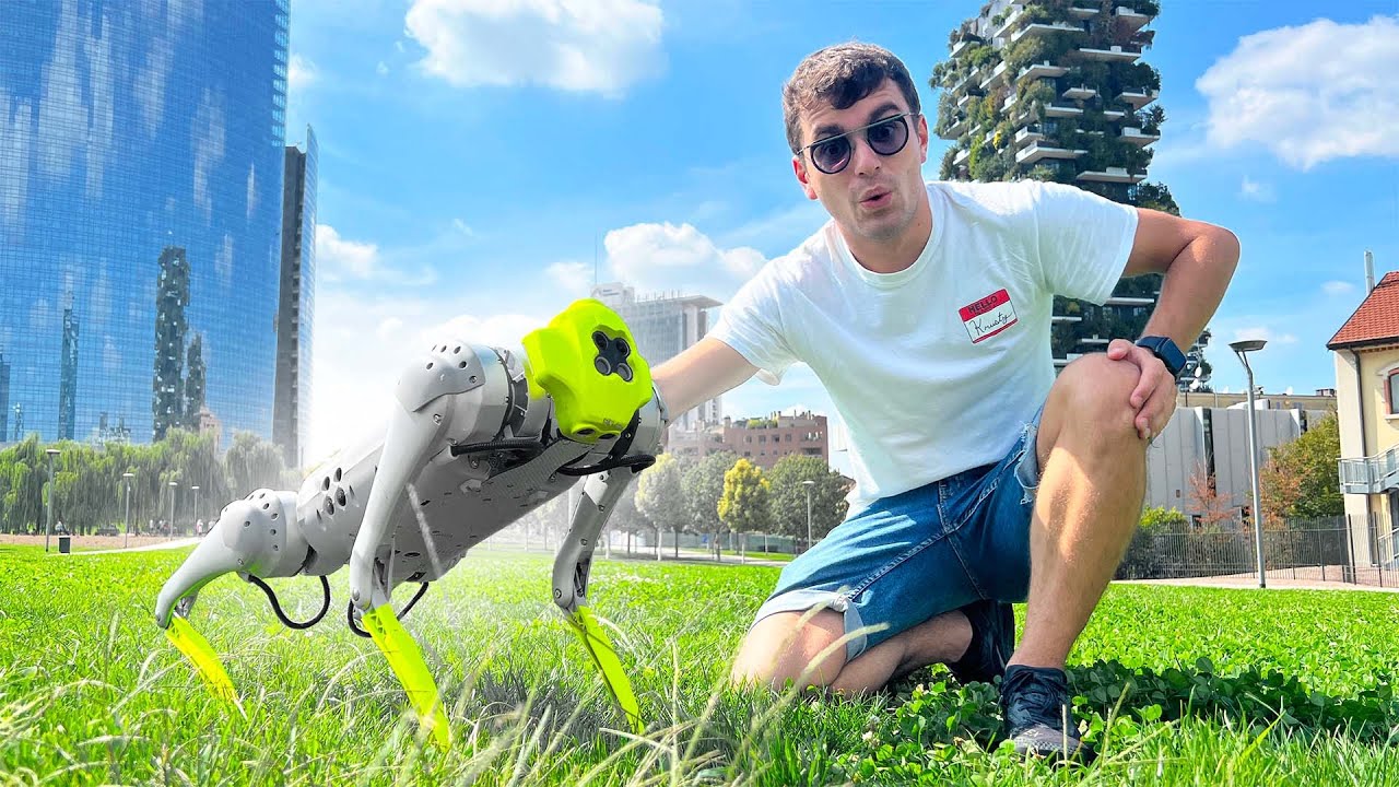 Ho comprato un CANE ROBOT