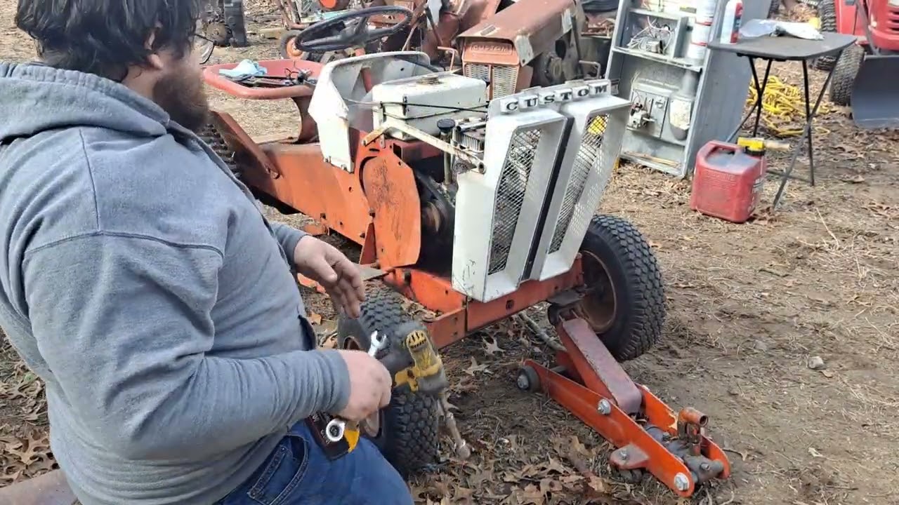 let's get this 1966 Sears Custom 6 running