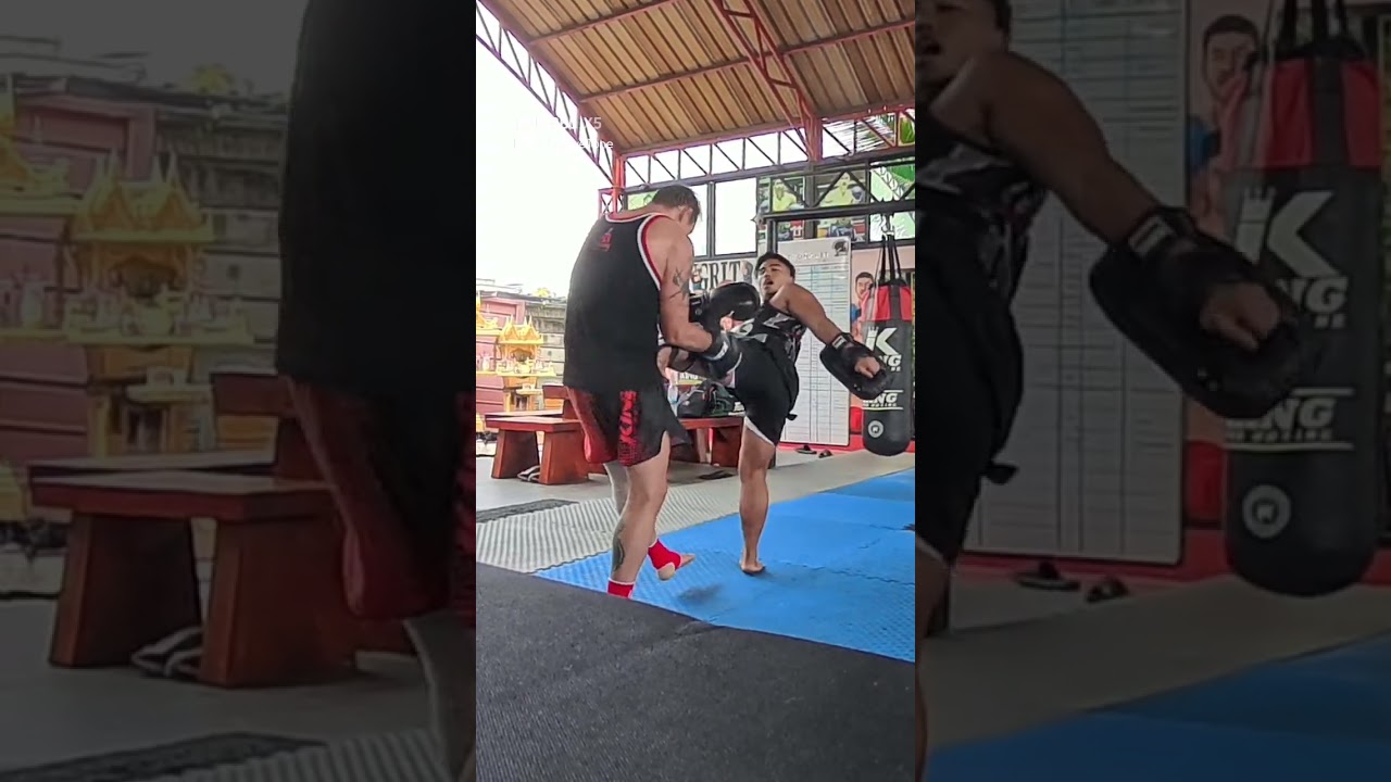 Over 50 Muay Thai: 17 February 2026. Round 3 with Kru Dream at Kiatsongrit Muay Thai gym.