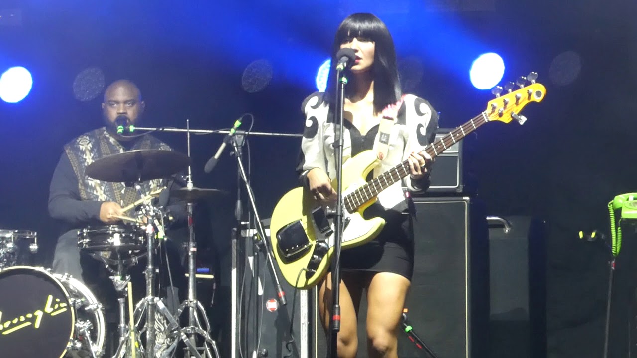 Khruangbin -Evan Finds The Third Room en Lima Peru 2019 3