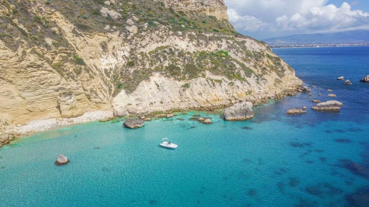 Review: About Salpa soleil 20