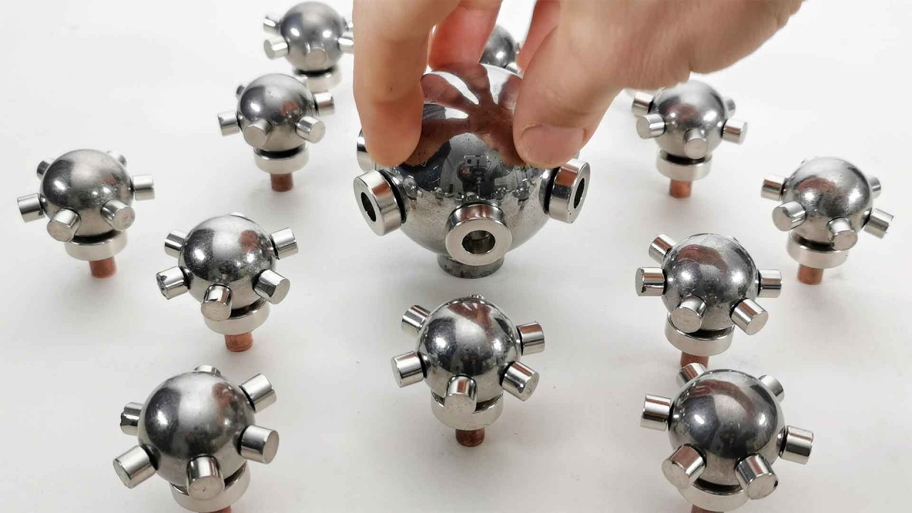 Colorful Magnetic Gears | Magnet Tricks &  Magnetic Games