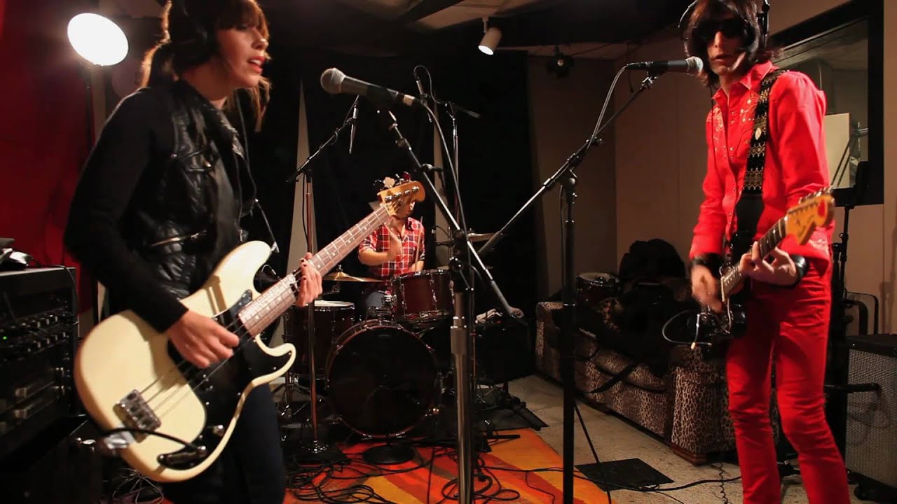 Capsula - Still In the Way & Magnetic Brain (Live on KEXP)
