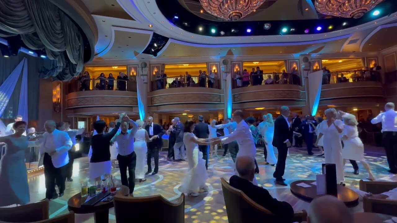 Cunard Queen Elizabeth. Alaska 2022. Ice White Ball Party - dancing to The Best
