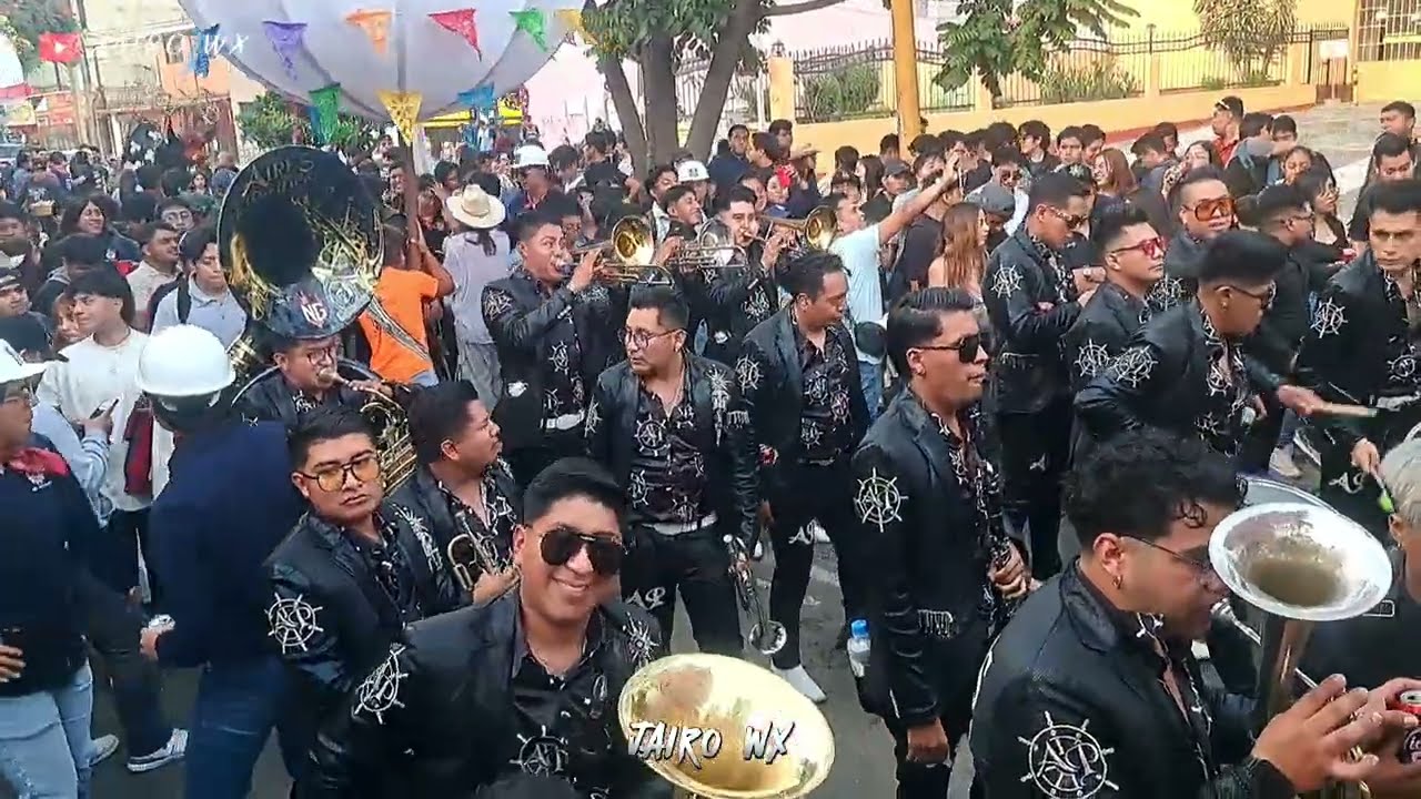 EL AVISPÓN 🔥🐝/ NO RECUERDO LA TARDE E ILUSIÓN 98 BANDA AIRES DEL PACÍFICO EN CALZADA MADERO OAXACA 