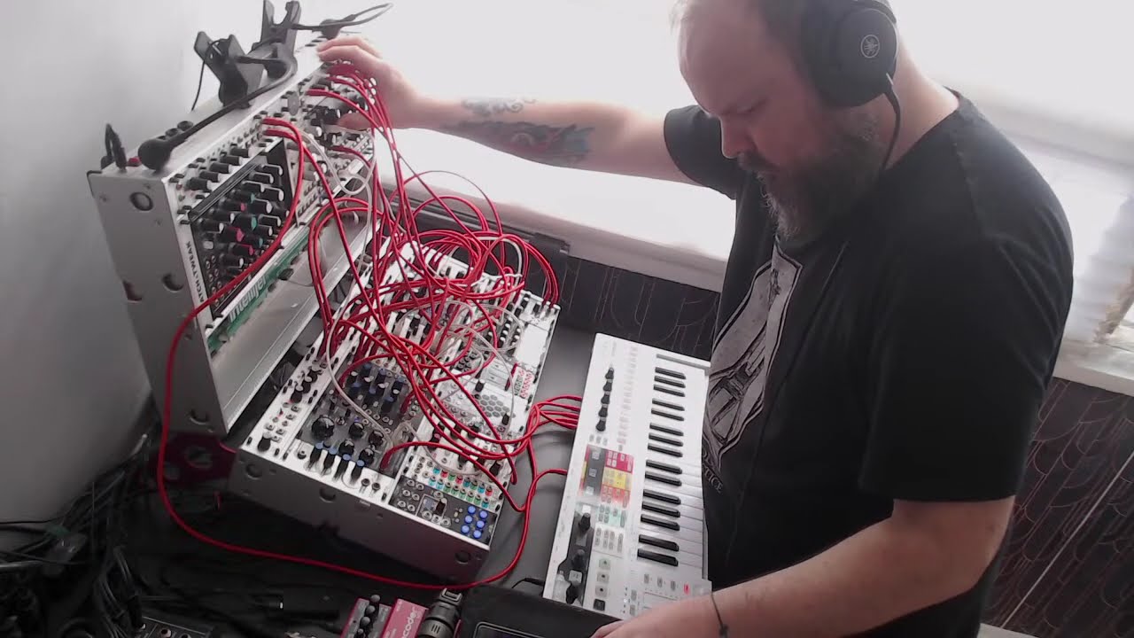 -Synthstronaut- LIVE -//- Patch Performance  -  Feb 7 2025