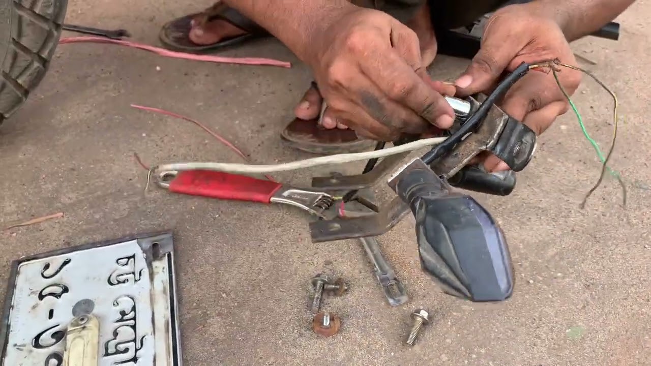HOW TO MODIFY YOUR BIKE'S NUMBER PLATE HOLDER | MODIFY YOUR NUMBER PLATE HOLDER & MAKE IT UNIQUE |