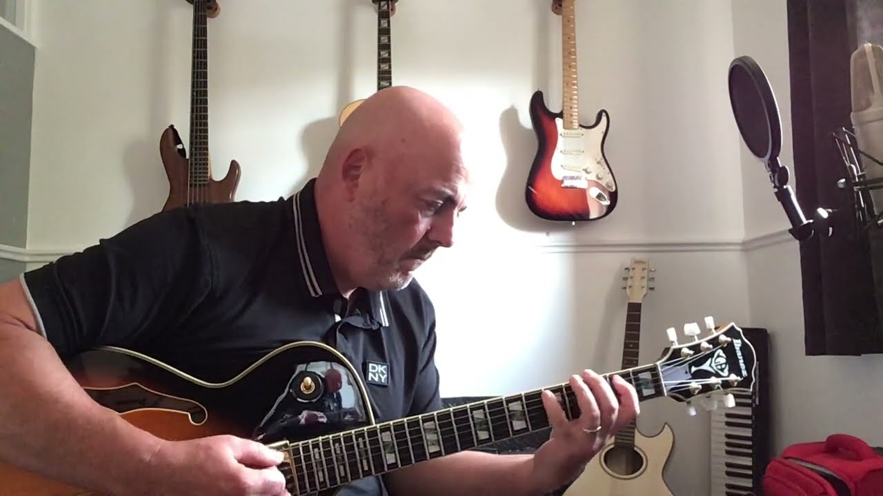 C 528 Hz - Guitar Improvisation 12 Roots 13 Tonalities - ❤️Kathryn❤️